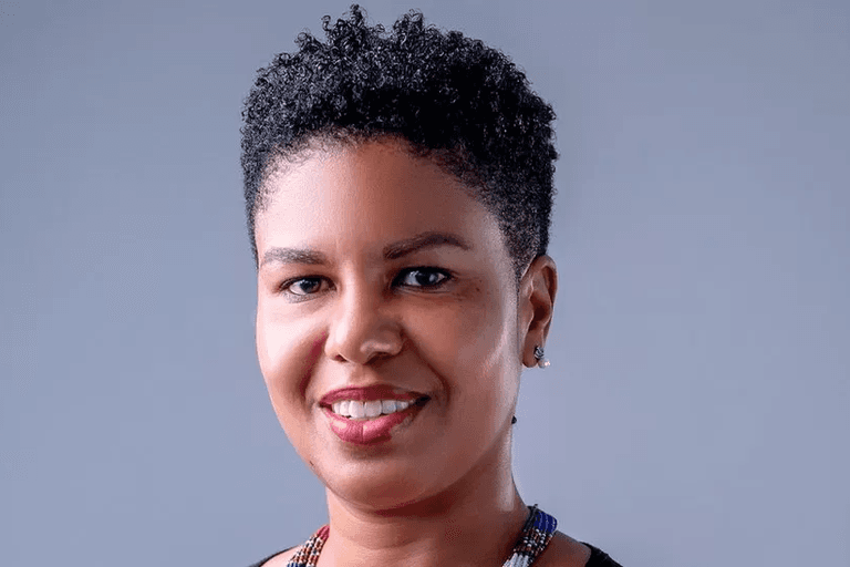 121763919_dmabiophoto2.jpg (1)