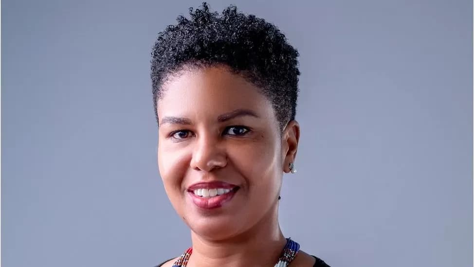 121763919_dmabiophoto2.jpg (1)