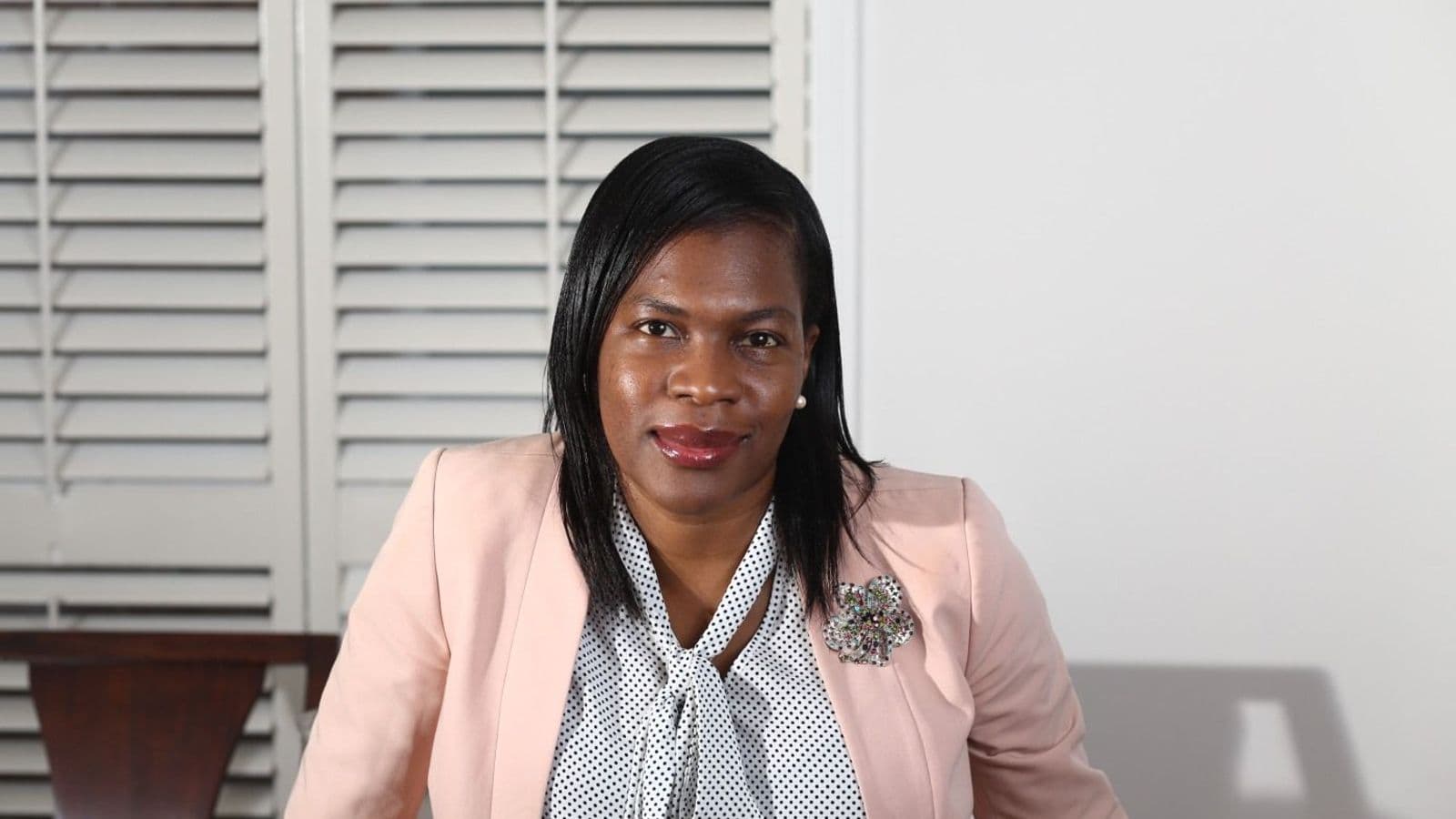 630f0c9d025c085b895b542e_yvonne (1)